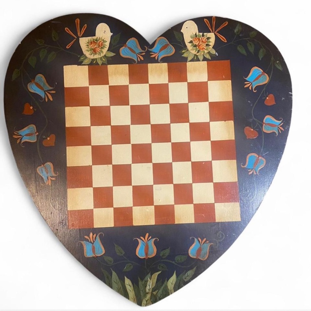 Heart-Shaped Decorative Chess Board